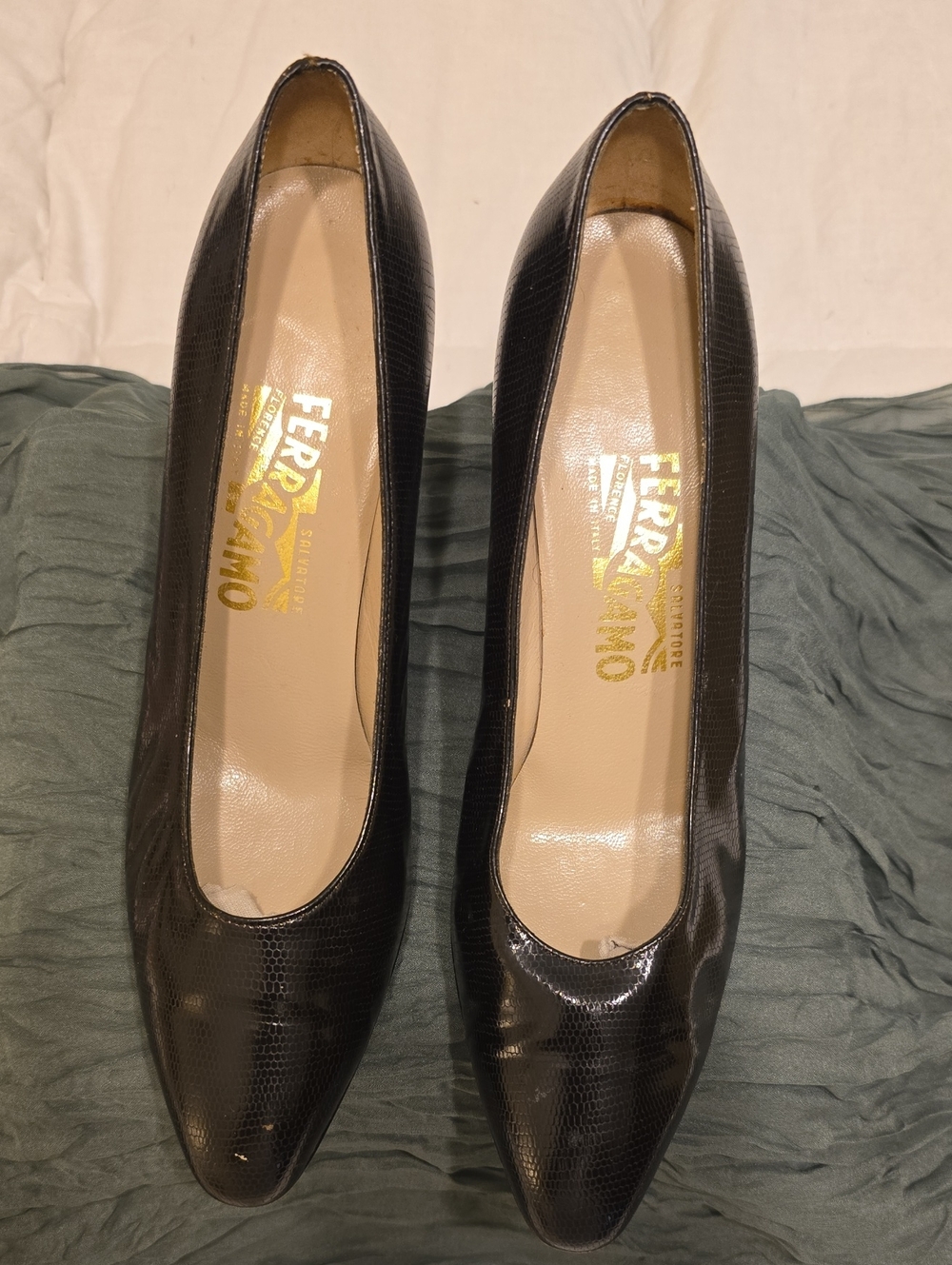 Salvatore Ferragamo Black Textured Leather Pumps